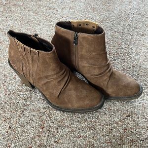 Blowfish Liva Bootie Brown Ruched Vegan Leather Ankle Bootie